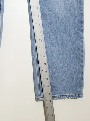 Abercrombie & Fitch Light Wash Ultra High Rise Ankle Straight Jeans Size 0 thumbnail 9