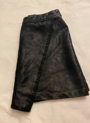 Very J Black Envelope Skirt thumbnail 4