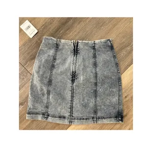 Free People Indigo Acid Wash Mini Skirt Denim Panel NWT Size 8 thumbnail 2