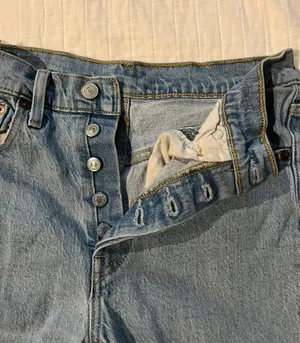 Levi’s 501 Skinny Filiforme  thumbnail 2