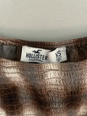 Hollister Plaid Crop Top thumbnail 2