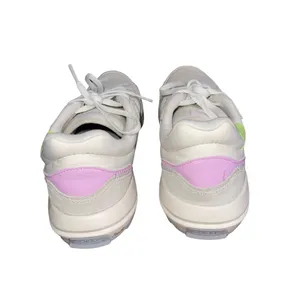Adidas Women Retrorun Sneakers Size 8 White Running Shoes Athletic Comfort thumbnail 3