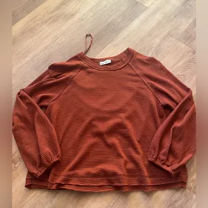 Brand New In Burnt Orange Top. Size medium. thumbnail 1