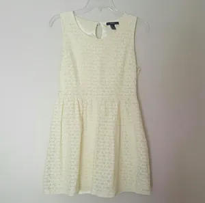 Spring Yellow Floral Lace Dress, Forever 21, Size Medium thumbnail 5