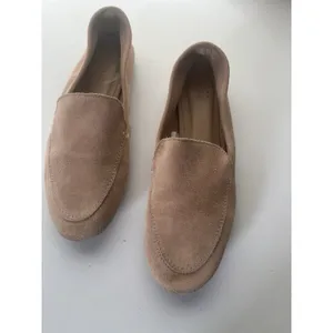 A New Day Blush Blush Pink Suede Leather Loafers Size 7.5 thumbnail 2