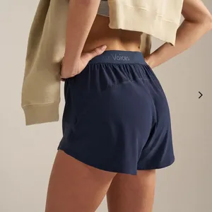 Outdoor voices BLACK Relay shorts. Size Small. thumbnail 3