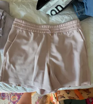 Lululemon Softstreme Shorts High-Rise 4" 8 thumbnail 1
