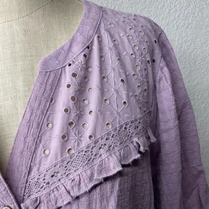Knox Rose Size XL Purple Blouse Eyelet Short Puff Sleeves Button Front thumbnail 4