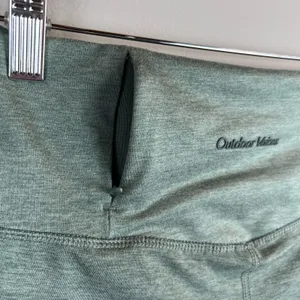 Outdoor Voices Bike Shorts Women Small Green CloudKnit Compression Zip Pocket 7" thumbnail 6