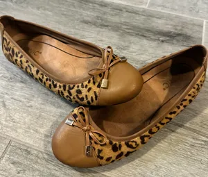 Vionic Orthaheel Minna Leopard Print Calf Hair Beige Leather Ballet Flats US 8 thumbnail 1