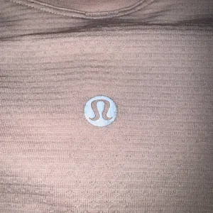 Lululemon Light Pink Long Sleeve Swiftly Tech Size 6 thumbnail 9