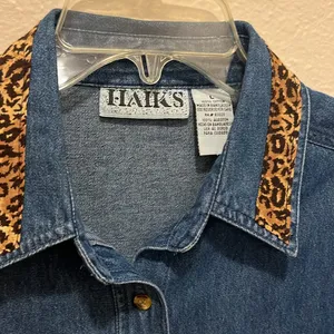Vintage Blue Denim Shirt with Leopard and zebra Trim • Jean shirt • Jean jacket thumbnail 4