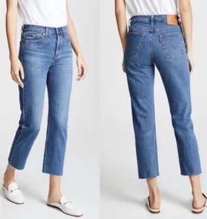 Levi's Wedgie Straight Jeans thumbnail 3