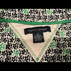 Tommy Hilfiger Floral Short Sleeve Button Down Short Sleeve Blouse Size Medium thumbnail 5