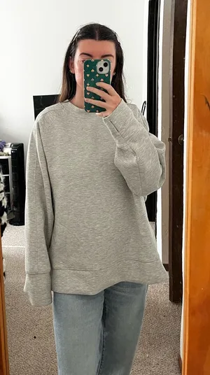 Abercrombie YPB Crewneck thumbnail 1