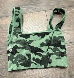 Free People Movement Women’s XS Small Green Camo Crop Top Sports Bra thumbnail 1