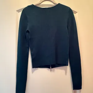 NWT Abercrombie Sweater thumbnail 3
