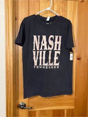 Nashville Tennessee Graphic Tee - Grey Women’s Lane 7 Nashville Tee Shirt Size M thumbnail 7