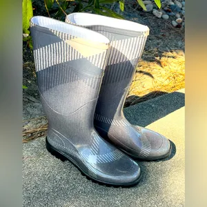 EUC Burberry Anthracite checked wellington boots 37 black plaid pattern thumbnail 2