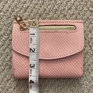 Compact Pink Textured Faux Snake Skin Women's Wallet Gold Zipper thumbnail 7