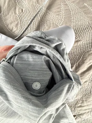 Lululemon Men’s Shorts thumbnail 5