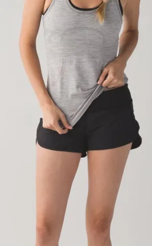 Lululemon Speed Short *4-way Stretch 2.5" in Black Women’s Sz 10 Y2K Activewear thumbnail 1