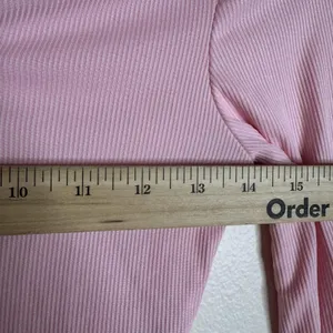 Ribbed Knit Lounge Set Womens Medium Pink Crop Top Shorts Button Stretch Casual thumbnail 8