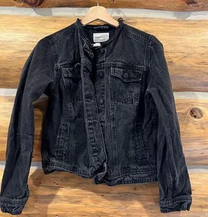 Universal Threads Black Denim Freeborn Jacket thumbnail 1