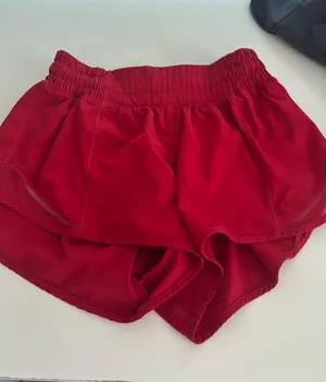 Lululemon shorts thumbnail 1