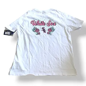 Majestic G-III 4Her Chicago White Sox Retro Roses T-Shirt XL NWT thumbnail 4