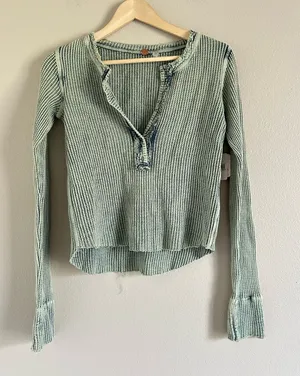 Free People Women's Colt Top In antique green size XS NWT thumbnail 1
