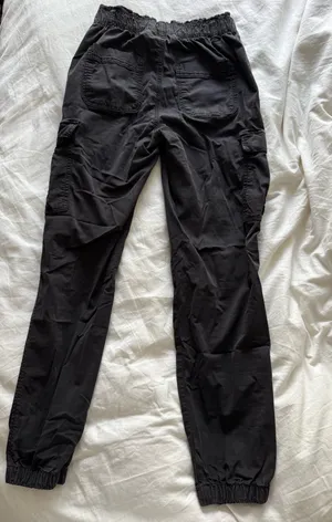 American Eagle Outfitters Black Cargo Pants thumbnail 2