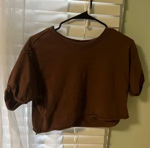 Forever 21 Cropped Tee thumbnail 1