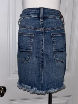 American Eagle Outfitters Denim Distressed Skirt thumbnail 5