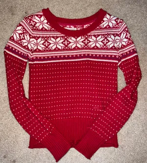 Red Christmas Sweater thumbnail 1