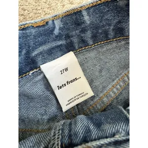 Urban Outfitters iets frans Monogram Denim Baggy Boyfriend High Rise Jeans Women’s Size 27 thumbnail 11