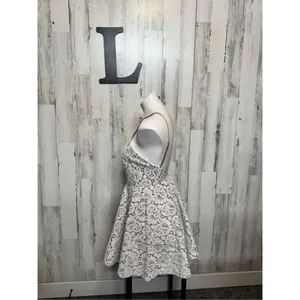 TRAC Ivory Over Mauve Pink Floral Lace Dress Womens Large L Backless Homecoming thumbnail 4