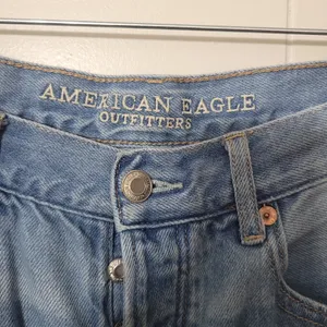 American eagle jeans high rise girlfriend blue size 6 thumbnail 5