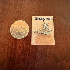 Vintage Sterling Silver Skier Charm 3D Downhill Snow Ski Winter Pendant 925 thumbnail 3