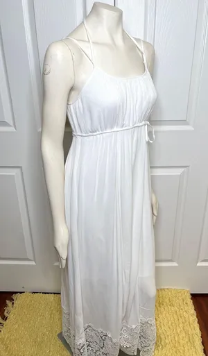Motherhood Maternity Lace Hem Boho Maxi Dress in White size Small, NWOT thumbnail 8