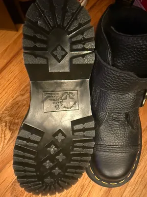 Dr. Martens Boots thumbnail 8