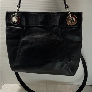 Coach Ashley Elegant Black Leather Shoulder Bag thumbnail 10
