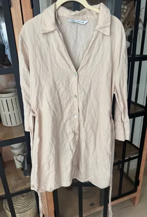 Zara ecru linen shirt dress adjustable Tie back. 3/4 long sleeve buttons collar thumbnail 1