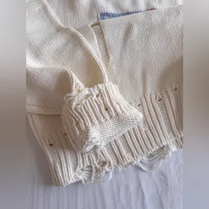 NWT Oversized distressed USA sweater Size L thumbnail 6