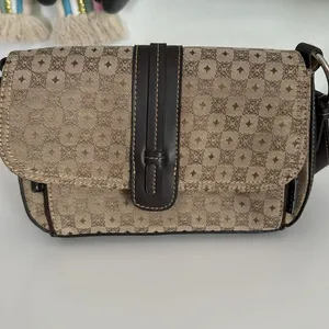 Liz Claiborne Villager Tan purse NWOT thumbnail 6