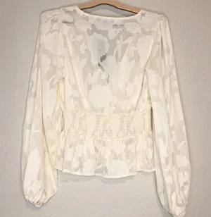 NWT Lulus Patio Date Ivory Floral Jacquard Button-Up Long Sleeve Top Size M thumbnail 8