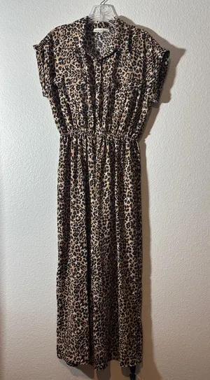 Above and Beyond Size S Leopard Cheetah Animal Print Button-Front Jumpsuit thumbnail 1