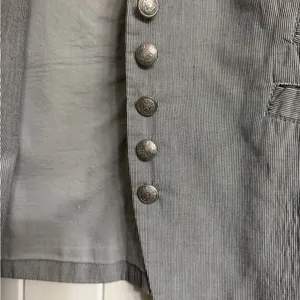 Express Women's Light Gray Suit Jacket thumbnail 4