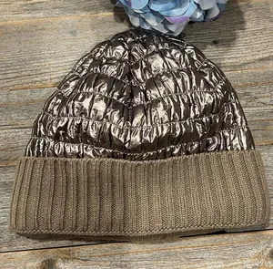 Warm‎ winter hat thumbnail 1