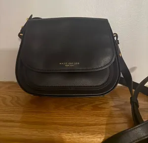 Marc Jacobs Black Leather Saddle Crossbody Bag thumbnail 1